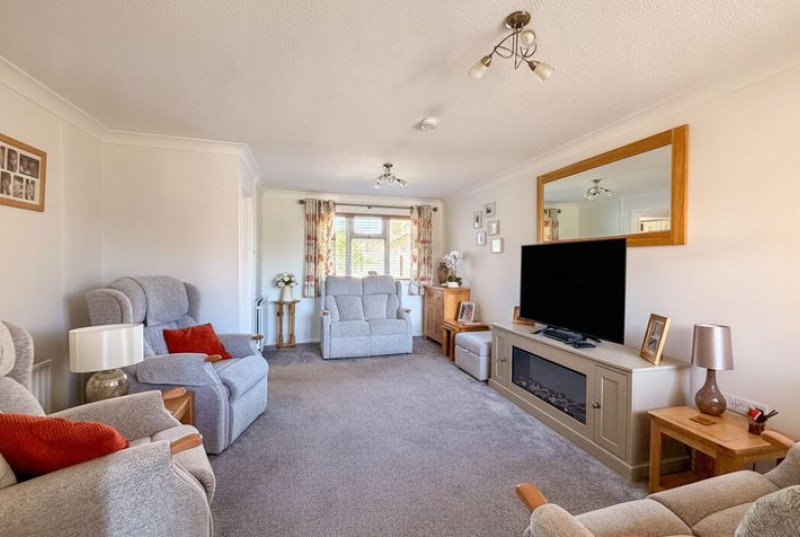 Greenfields, Earith, PE2810