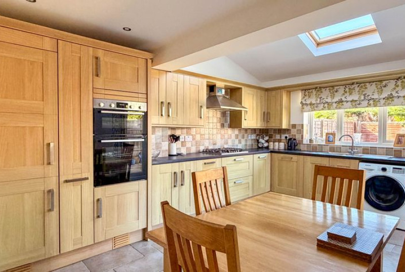 Greenfields, Earith, PE2815