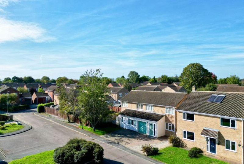Greenfields, Earith, PE2834