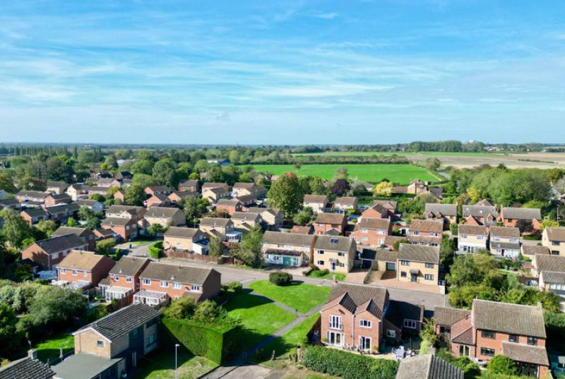 Greenfields, Earith, PE2836
