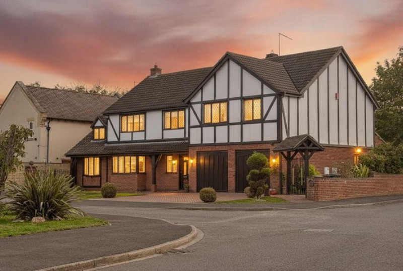 Irving Burgess Close, Whittlesey, PE7