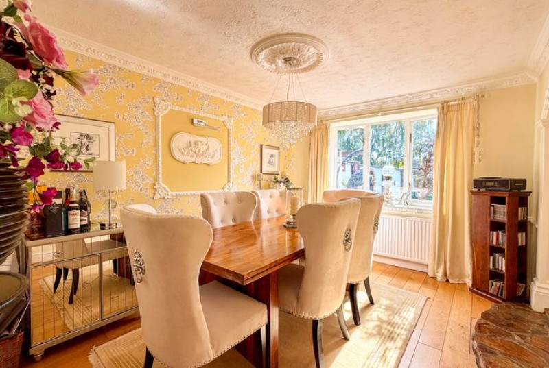 Irving Burgess Close, Whittlesey, PE718
