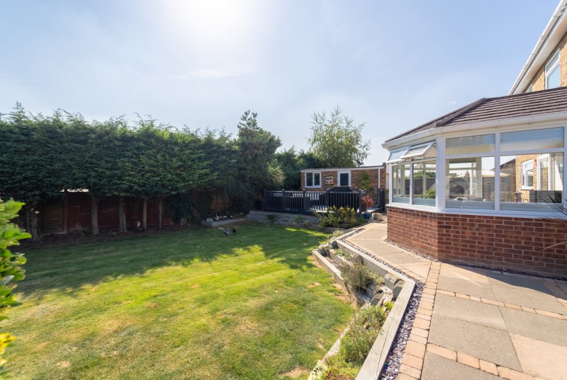 Hillside Close, Ellington25