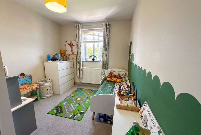 Fieldside, Coates35