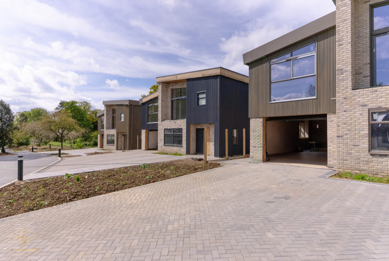 The How - Houghton Road, St Ives
