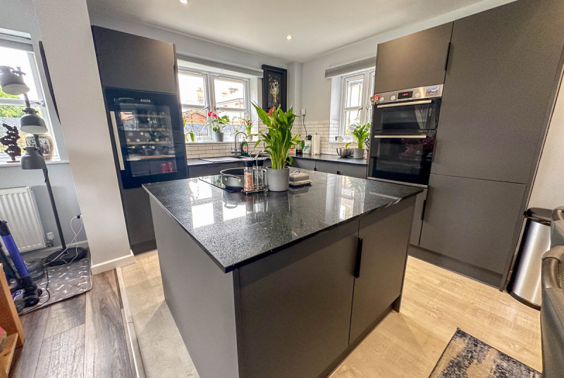 Whytefield Road, Ramsey12