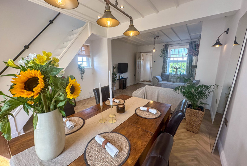 Windfarm View Cottage, Herne Road, Ramsey St Marys