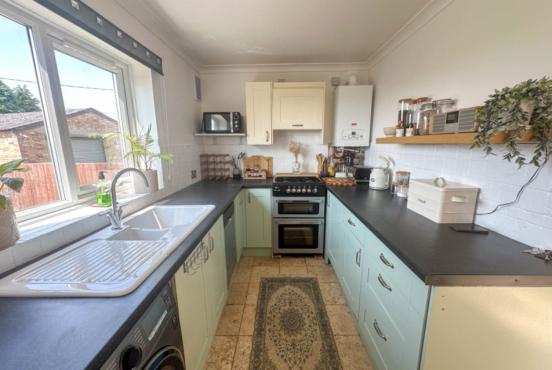 Windfarm View Cottage, Herne Road, Ramsey St Marys19