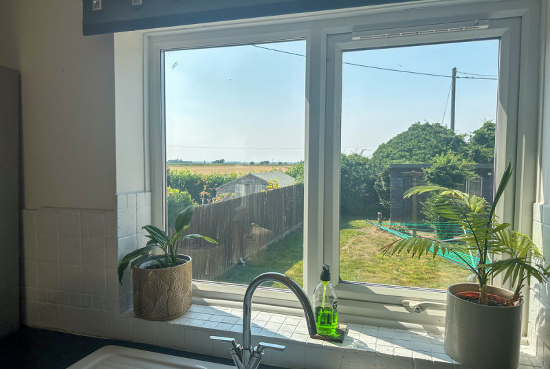 Windfarm View Cottage, Herne Road, Ramsey St Marys20
