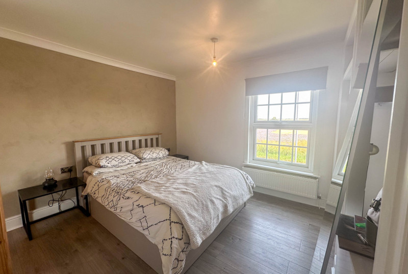 Windfarm View Cottage, Herne Road, Ramsey St Marys22