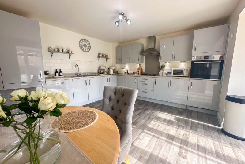 Broadstone Drive, Hampton Water15