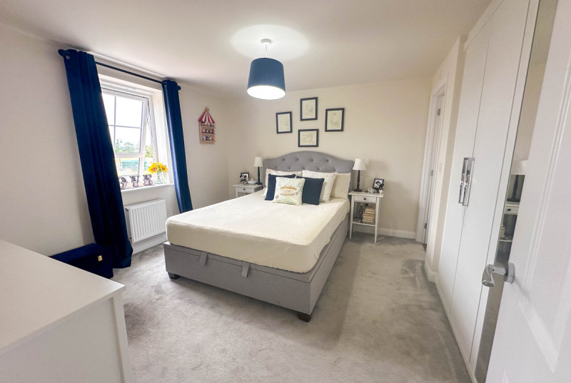 Broadstone Drive, Hampton Water22