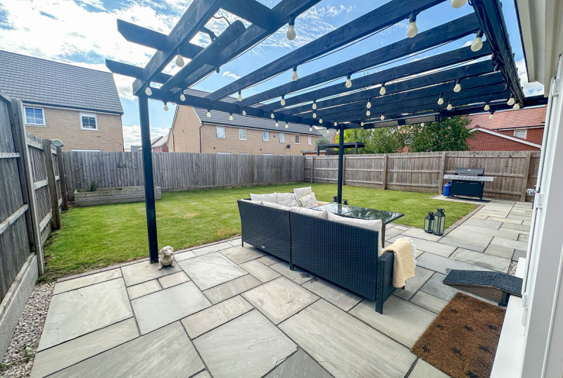 Broadstone Drive, Hampton Water36