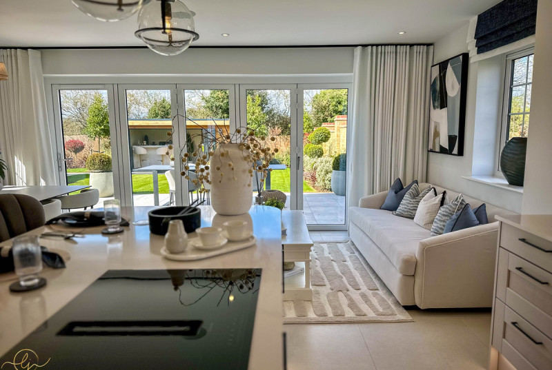 Hayfield Lodge, New Road, Over18