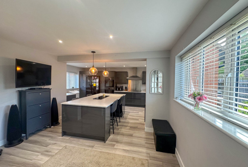 Vulcan Close, Bury1