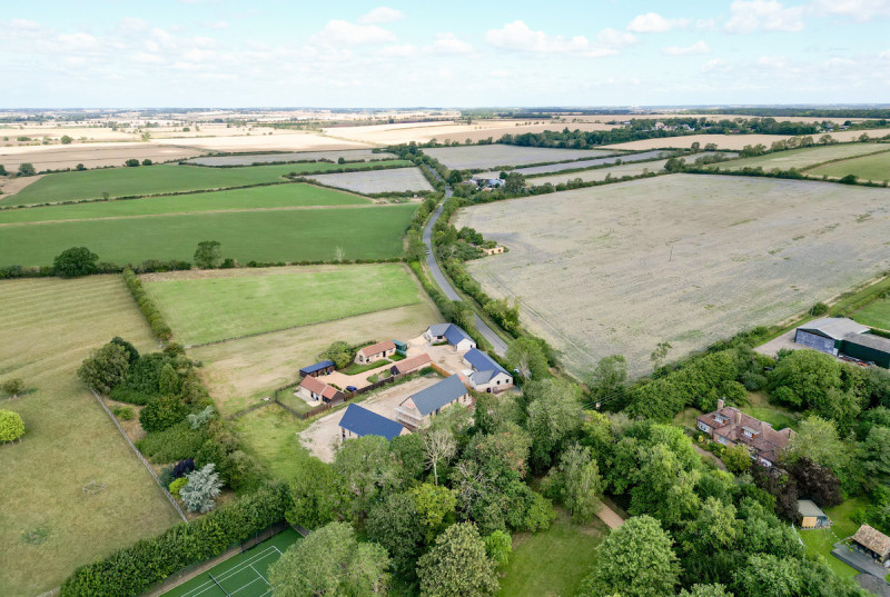 Thorns Farm Barn, Hamerton Road, Alconbury Weston29