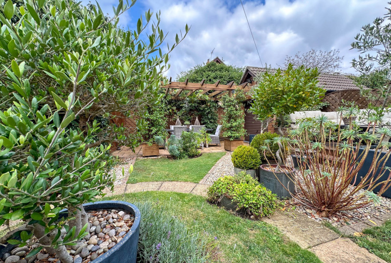 Field Close, Warboys47