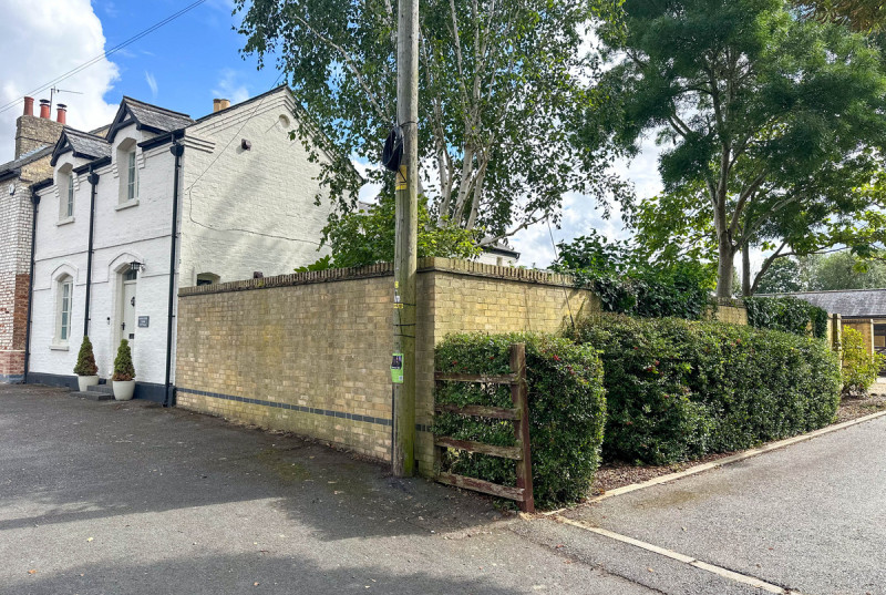 Harradine Farm Cottage, Church Street, Woodhurst6
