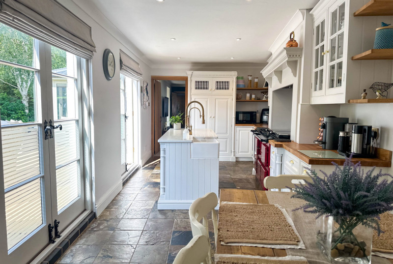 Harradine Farm Cottage, Church Street, Woodhurst23