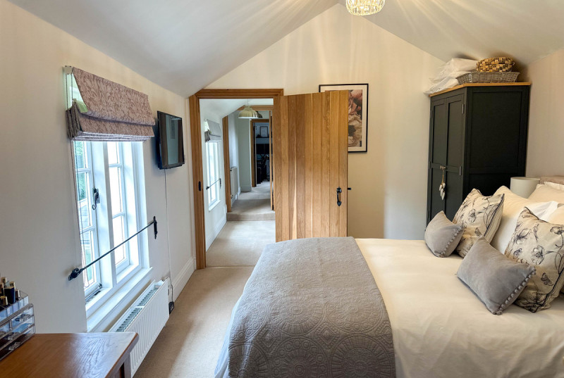Harradine Farm Cottage, Church Street, Woodhurst28