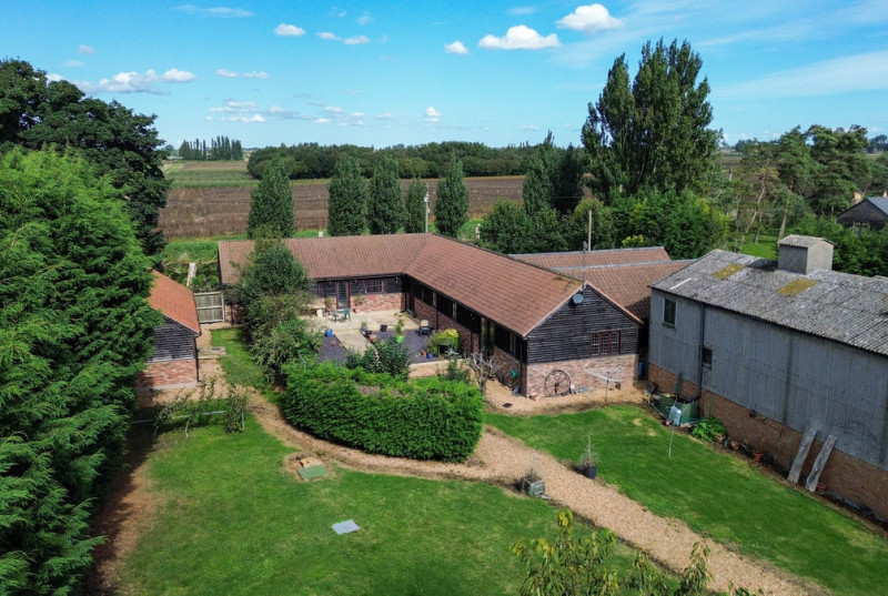 The Olde Grain Barn, Glassmoor Bank, Whittlesey