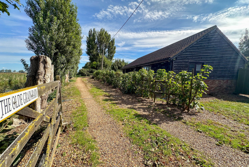 The Olde Grain Barn, Glassmoor Bank, Whittlesey