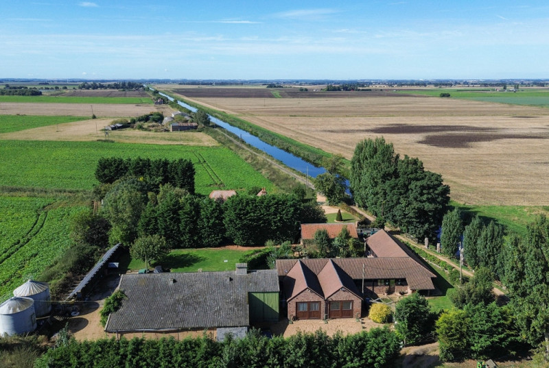 The Olde Grain Barn, Glassmoor Bank, Whittlesey33