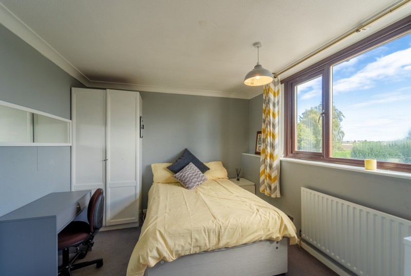 Uggmere Court Road, Ramsey Heights21