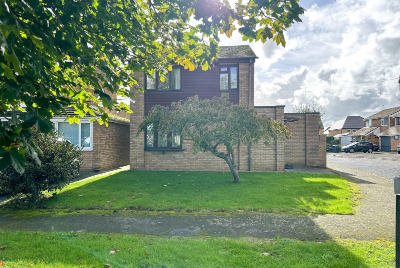 Milton Close, Huntingdon