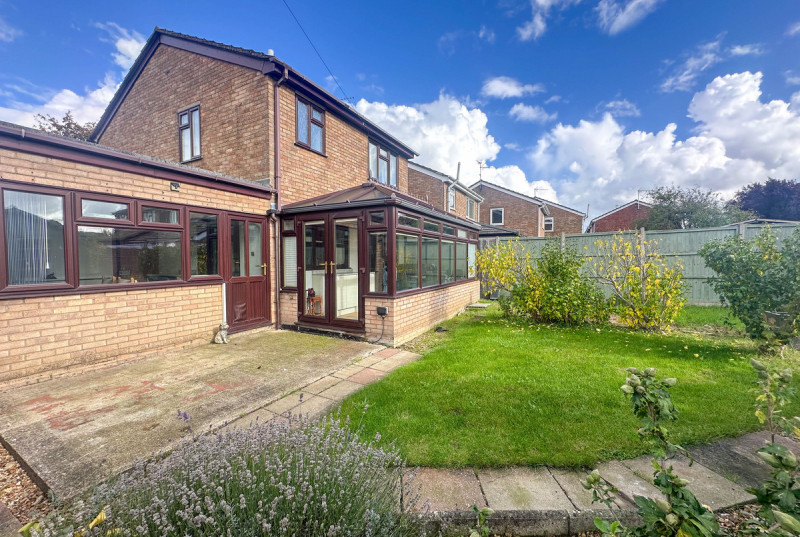Milton Close, Huntingdon23