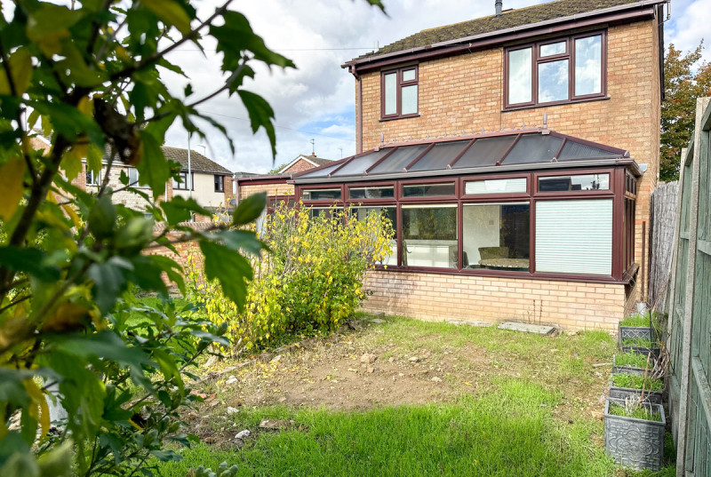 Milton Close, Huntingdon27