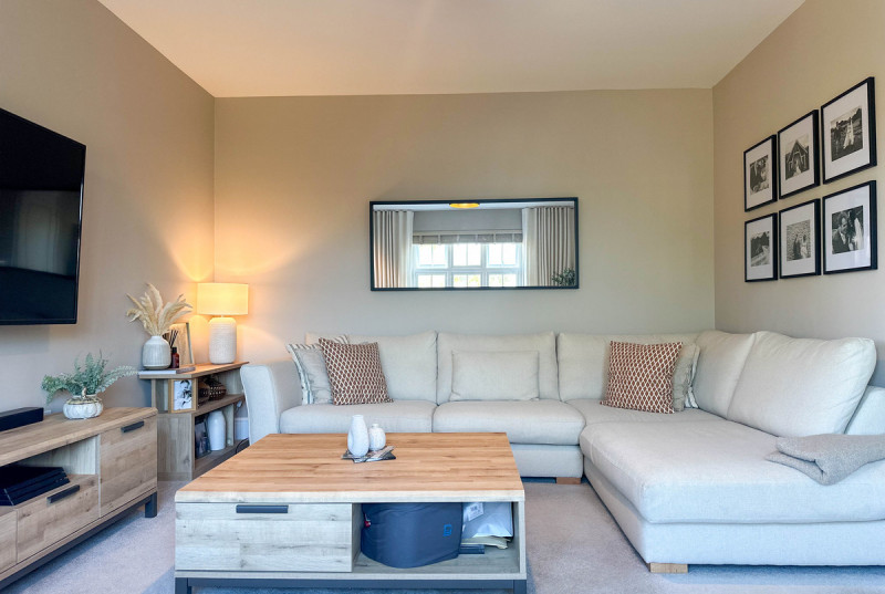 Hallowes Drive, Alconbury Weald14