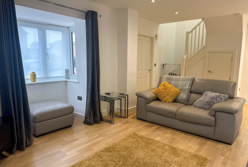 Maplehurst Cottage, New Road, Woodwalton10