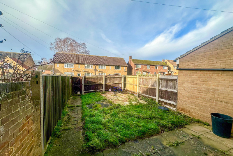 Lancaster Road, Upwood15