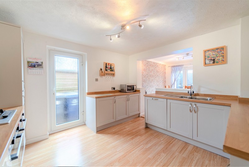 Milton Close Ramsey Huntingdon, Cambs7