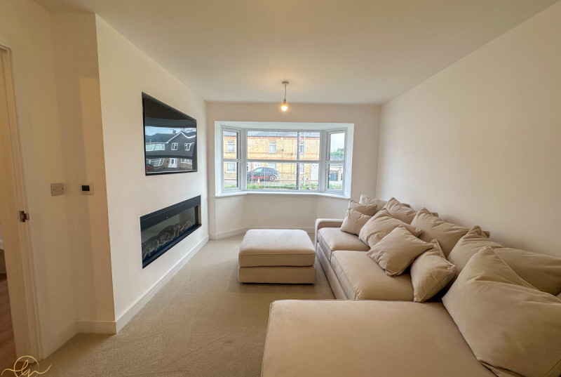 Oilmills Road, Ramsey Mereside6