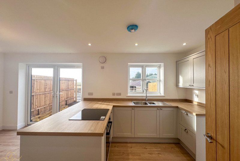 Oilmills Road, Ramsey Mereside10