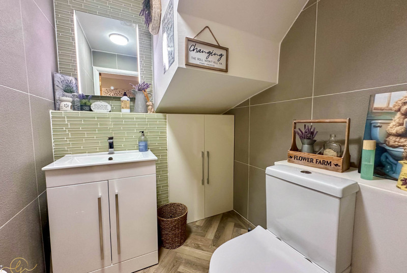 Lakeview Way, Hampton Hargate5