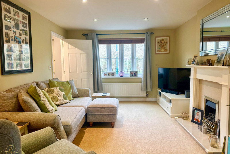 Buckthorn Road, Hampton Hargate7