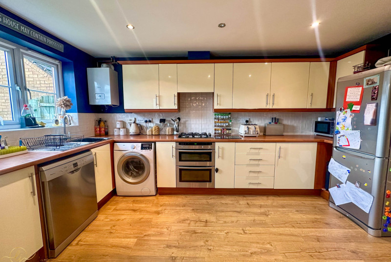 Buckthorn Road, Hampton Hargate12