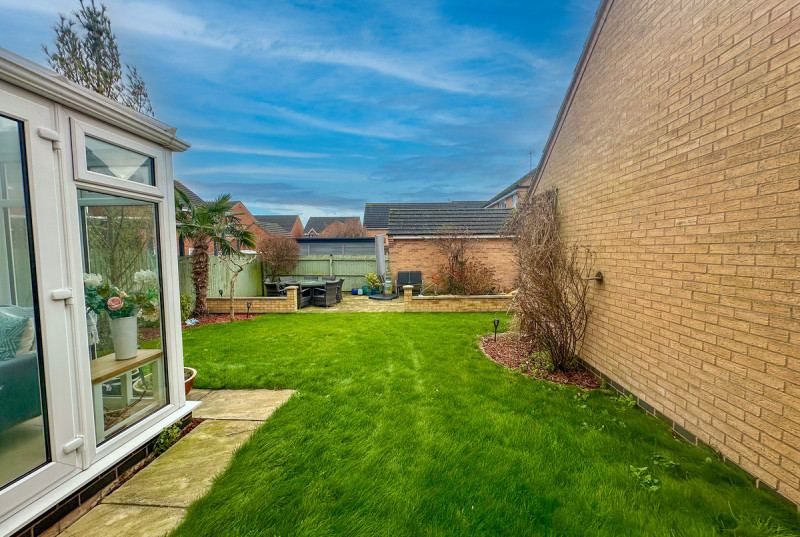 Buckthorn Road, Hampton Hargate27