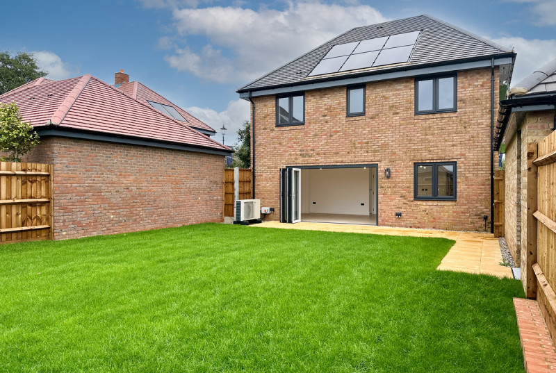 Hayfield Lodge, New Road, Over42