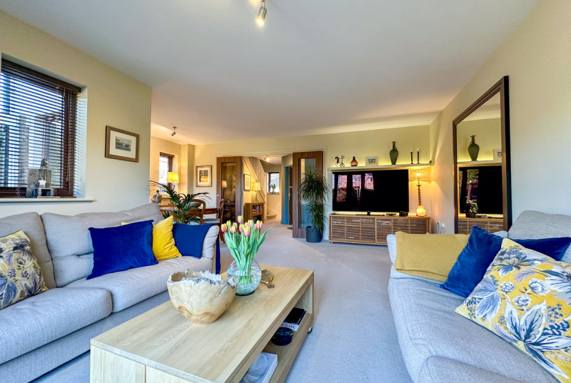 Garner Close, Brampton18