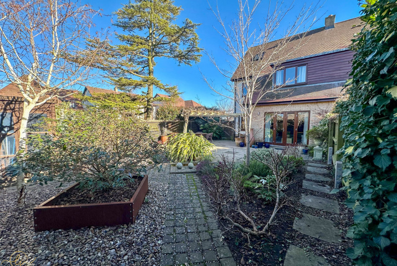Garner Close, Brampton43