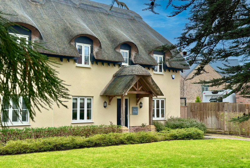 Fox Cottage - North Road, Brampton5