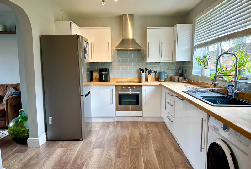 Lancaster Road, Upwood15