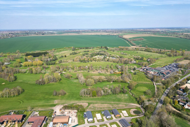 Cambridge Country Club, Bourn