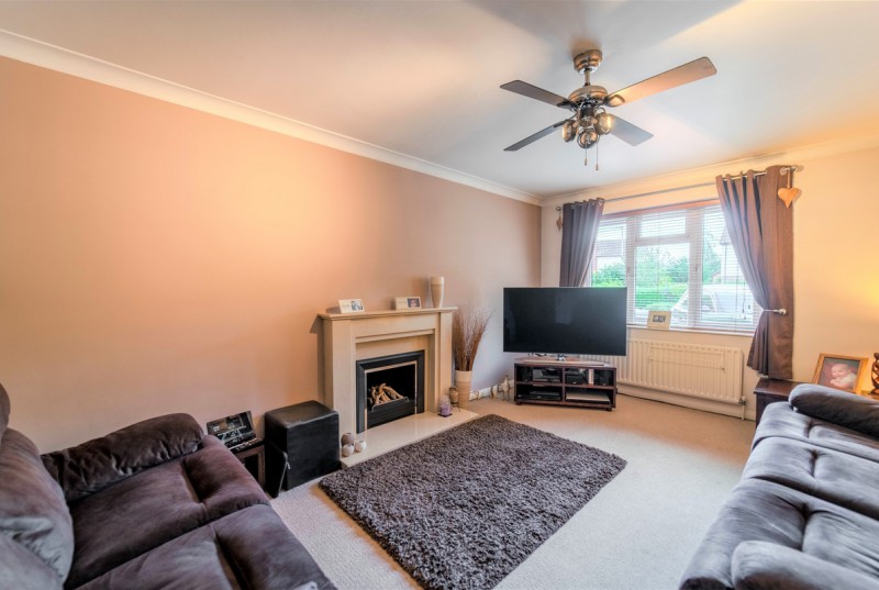 Lion Close Ramsey St Marys, Huntingdon Cambs5