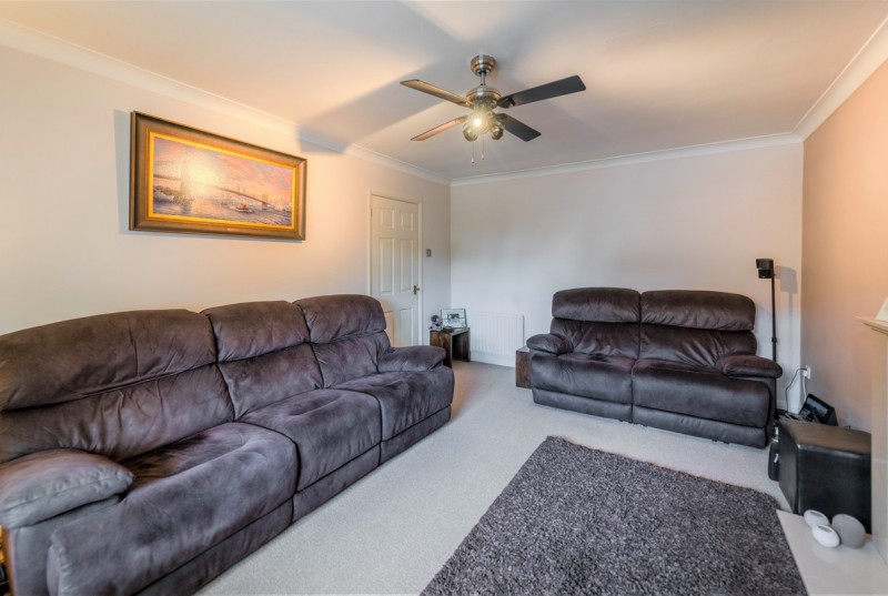 Lion Close Ramsey St Marys, Huntingdon Cambs6