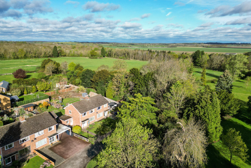 Wells Way, Holme5